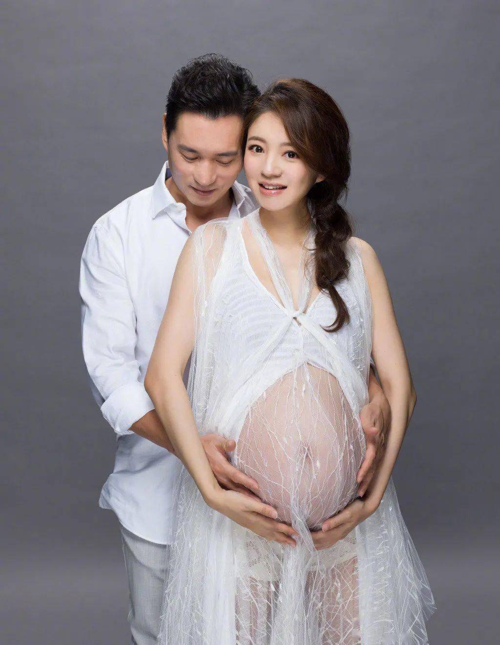 生活|安以轩晒二胎孕肚照,这就是明星都要的限定仪式感?!