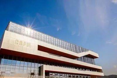 学费|因天价学费, 2020年这4所重点大学3次补录都没招满!