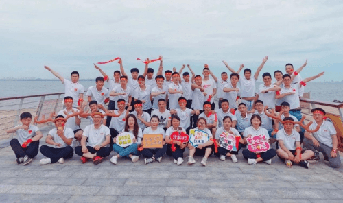 黄志彬|他带领60人团队加盟德佑：大店更需大平台