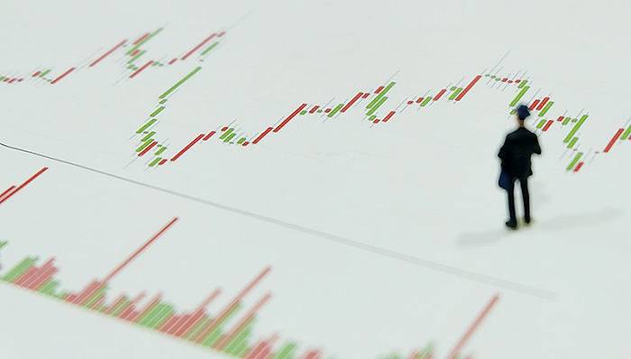 林鹏|林鹏“奔私”后首发产品破百亿，今年以来这些大佬纷纷掀起奔私潮