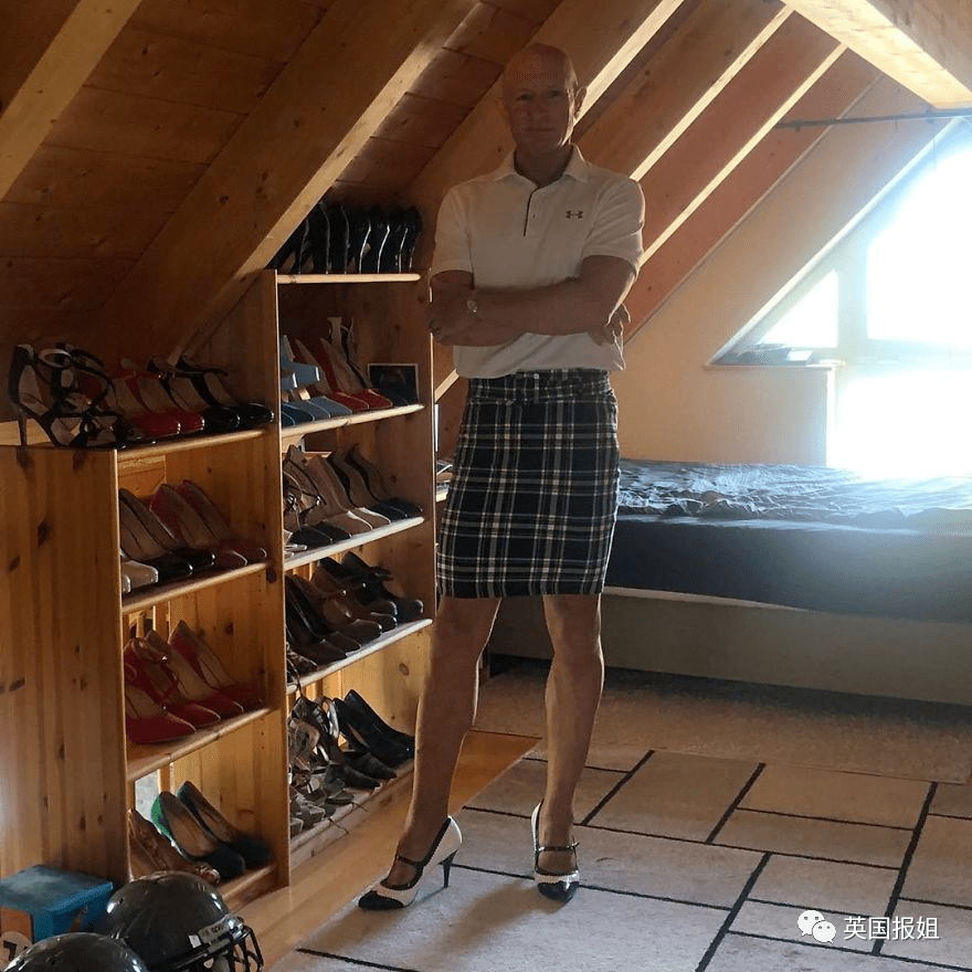硬汉老爸爱上高跟鞋配短裙？长腿翘臀画风太妖娆