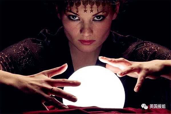 英国女子和鬼热恋分手：床上合拍但鬼男友变坏