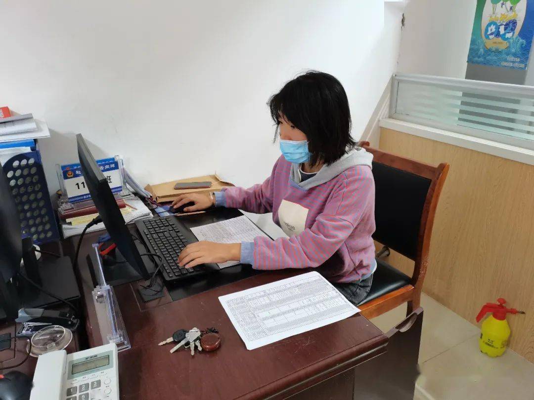 我眼中的普查人口_我为人口普查代言绘画