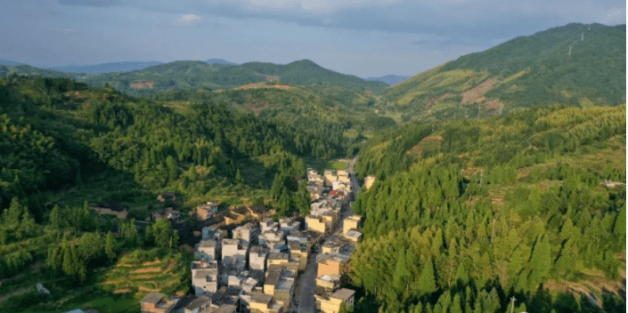 泗桥乡人口_咸宁汀泗桥古镇