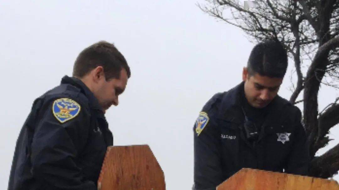 旧金山街头一男子持刀闹事 被警方连开4枪击毙 现场视频曝光 vargas