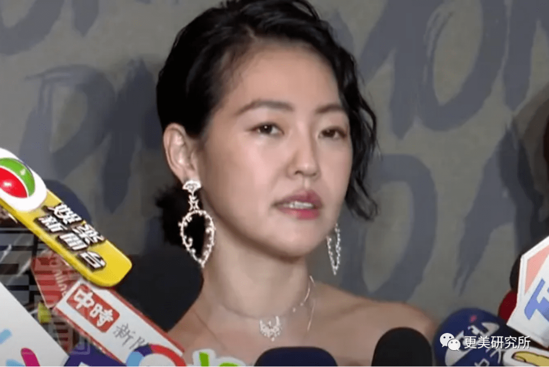 卡卡|横跨三代、100个女星同时削掉半张脸,没想到垫底的却是她...