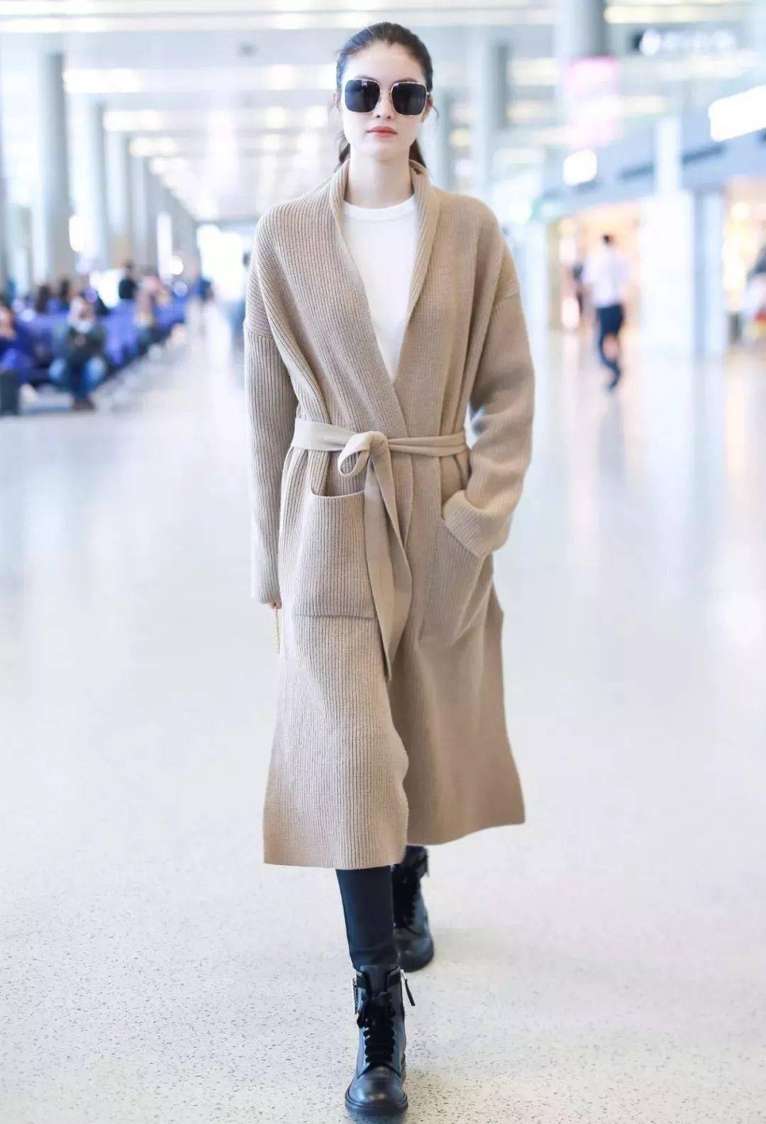 燕麦|潮流 | 比驼色更好穿,它才是今冬最火的颜色!!!
