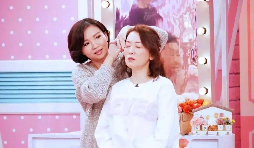 柳燕|周迅素颜吓坏路人，张曼玉真容让粉丝失望！女明星容颜破灭，都因为没做好这件事！