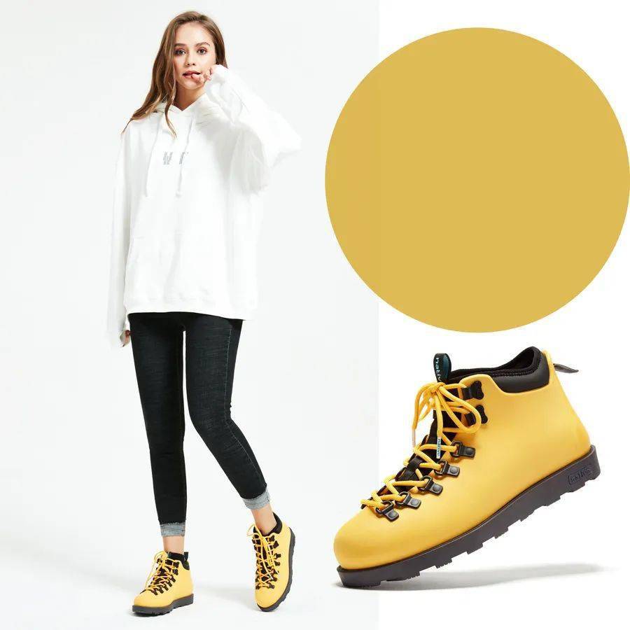 鞋子|好物推荐 | 来自加拿大的马丁靴，轻便保暖，不怕水，大人小孩一起穿！