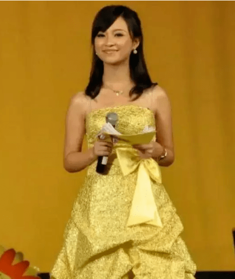 直播|李佳琦薇娅一夜卖70亿？雪莉趁机下场内涵却反被全网嘲？