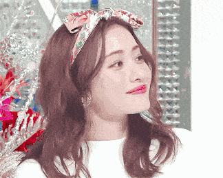 女生|这3个特点的女生，千万别披头发！