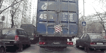 为什么要珍爱生命远离大车?
