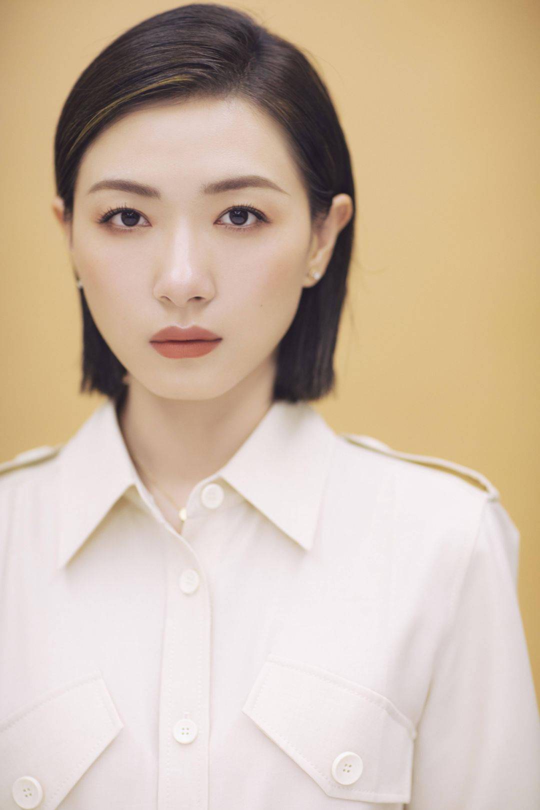 框架|谁说大框架脸就不美了？她明明好看得令人叫绝！