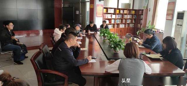 我市召开人口普查摸底推进会_人口普查入户摸底图片(2)