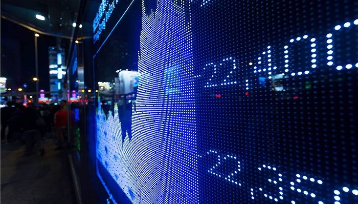 夏传武|实控人涉嫌操纵股市被捕，这公司应声跌停，股价砸出8年新低