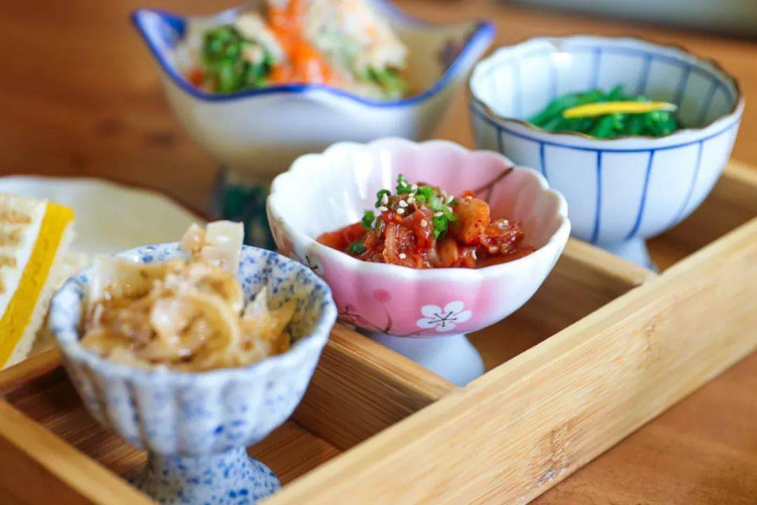 作为日式料理里面开胃菜的重头戏,中华海草是一道  不可缺少的美食