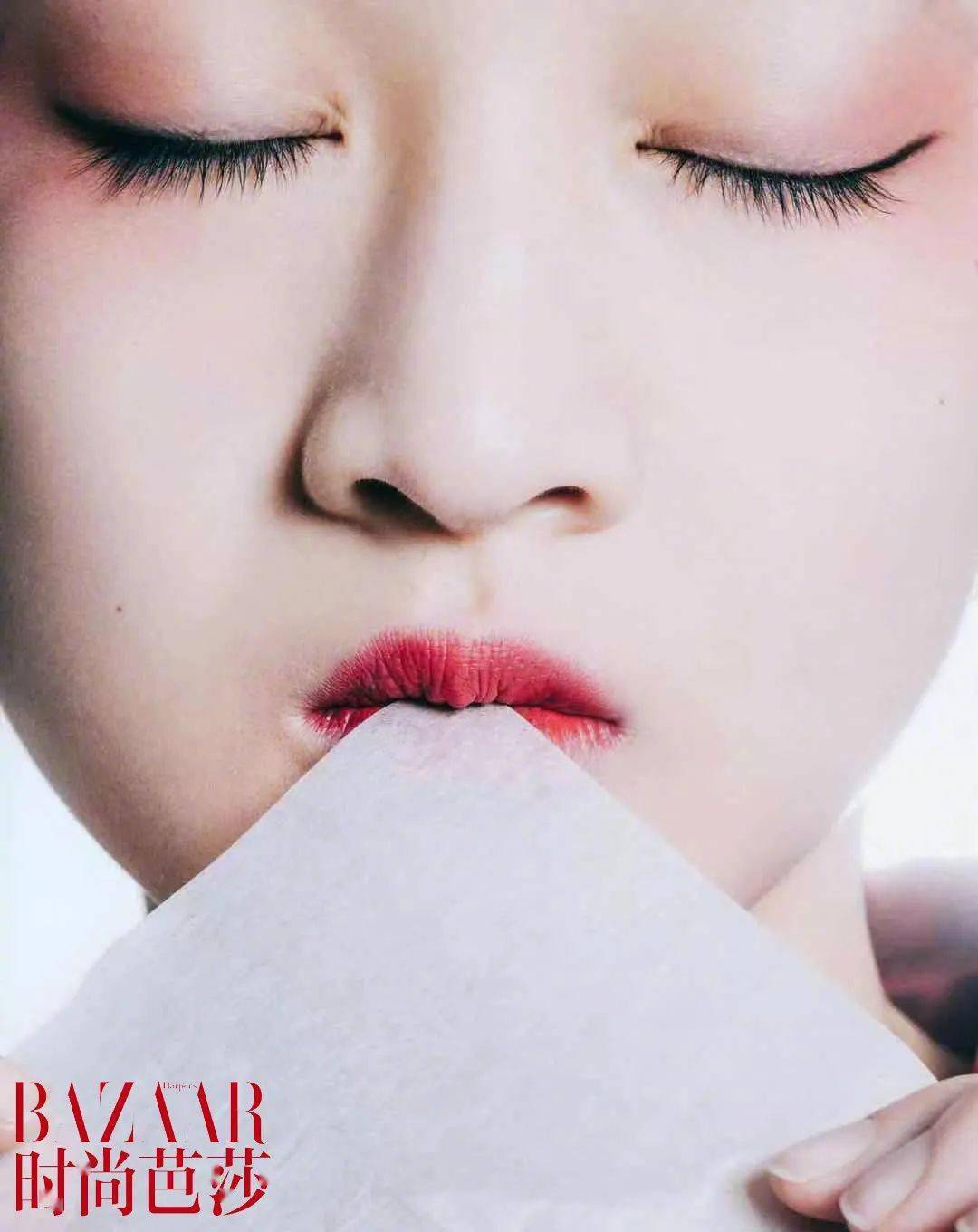 闹钟|每天三个闹钟只为多睡十分钟?四个上妆小技巧让你晚起也精致!