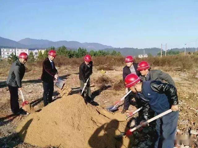 扶贫动态监测人口_精准扶贫图片