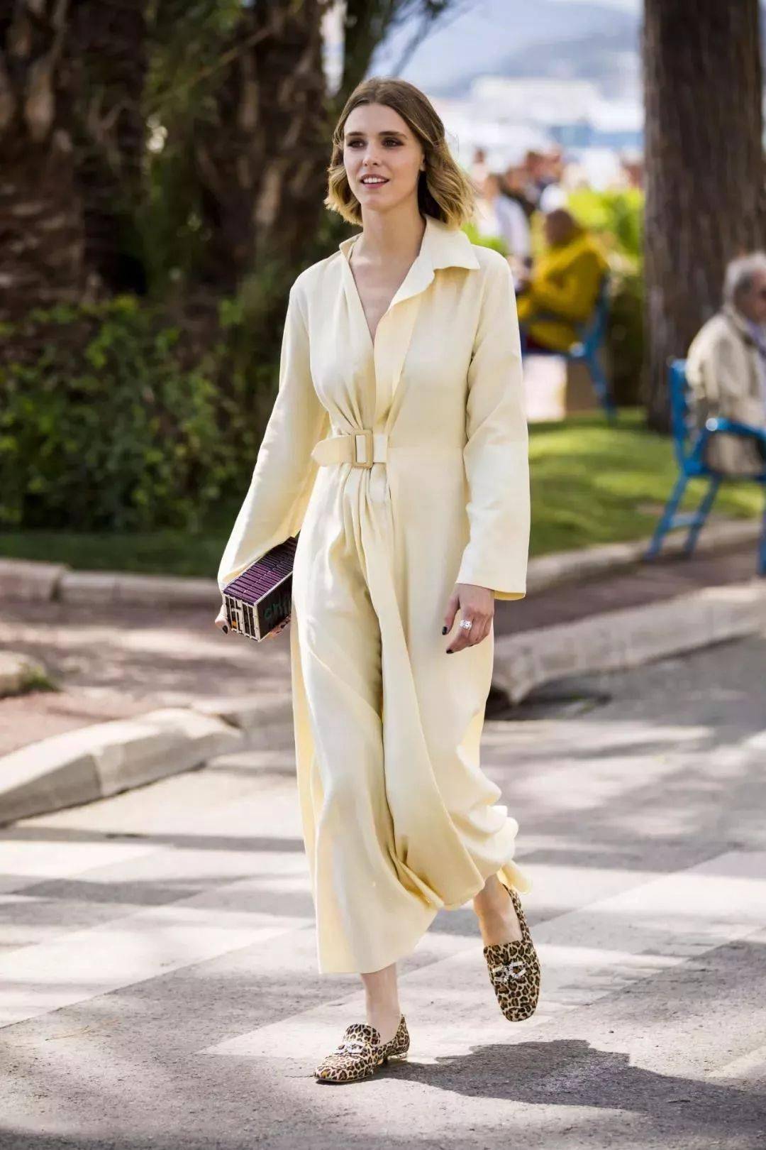 余热|入秋，针织衫不薄不厚，刚好可以平衡的余热。