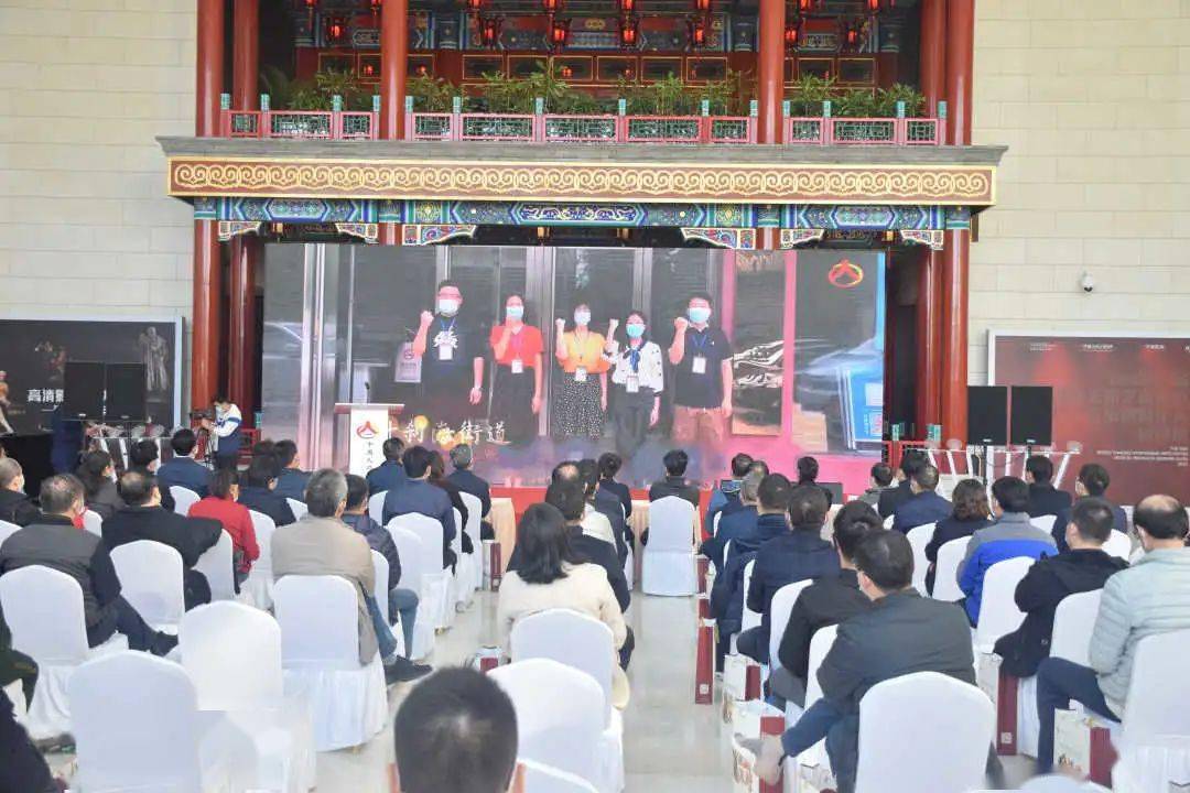 第七届普查人口_第七届人口普查手抄报(2)