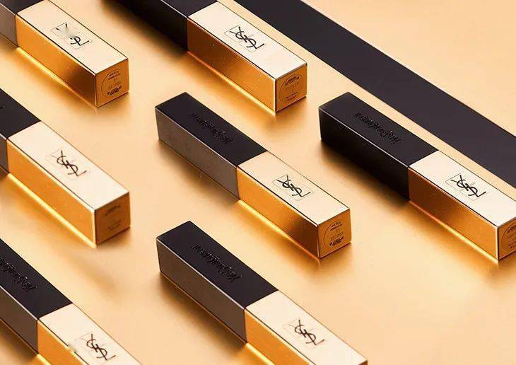 秋冬必|秋冬必买的YSL小金条，美到窒息，6折闭眼入