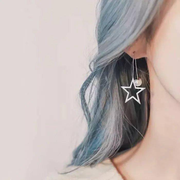 宋茜|甜美女孩如何转型酷A辣妹？宋茜吴宣仪教你一个小动作！