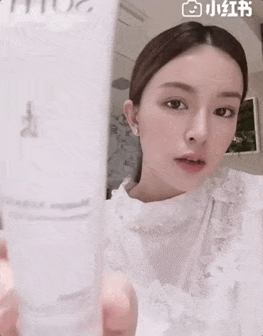 王子|别对着起皮的脸发愁了，王子文的秋冬护肤秘诀来了！