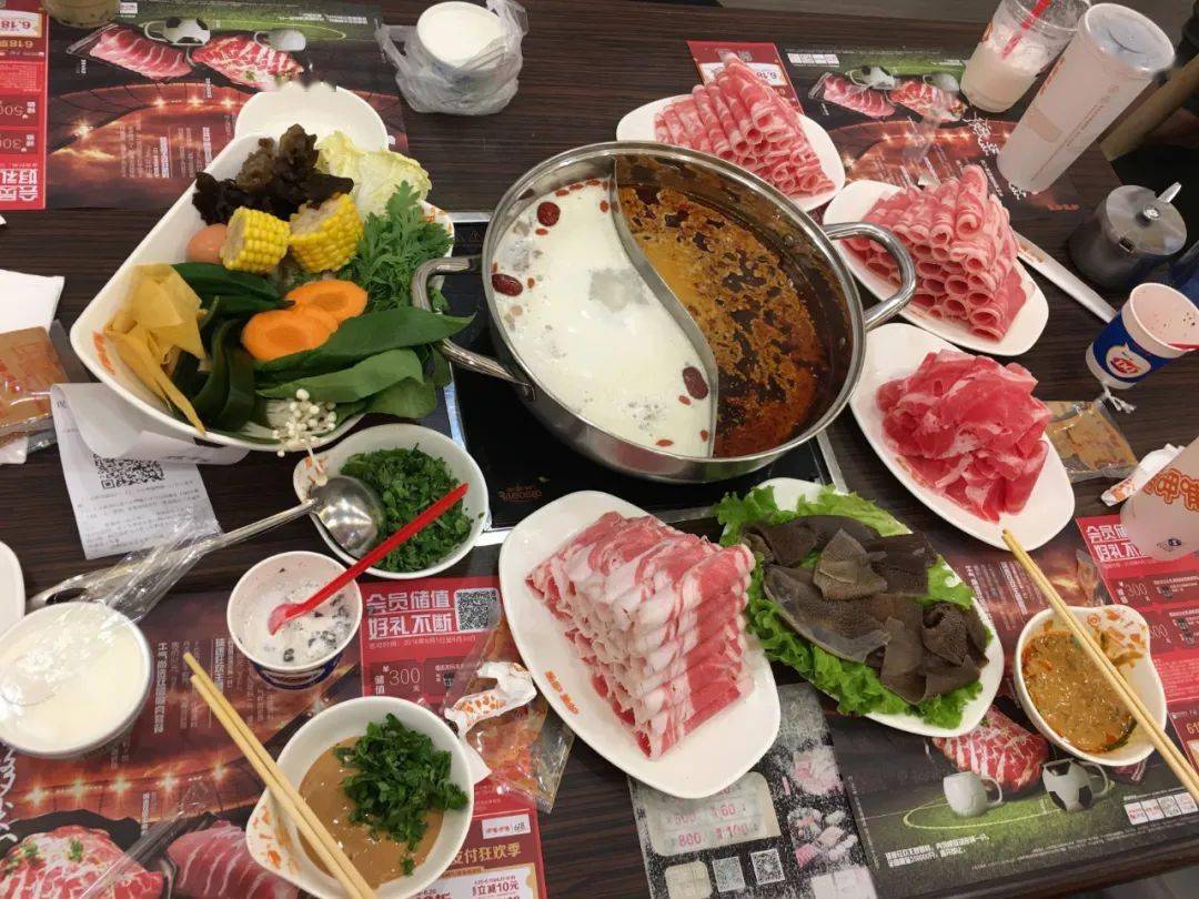 呷哺人均消费_呷哺呷哺