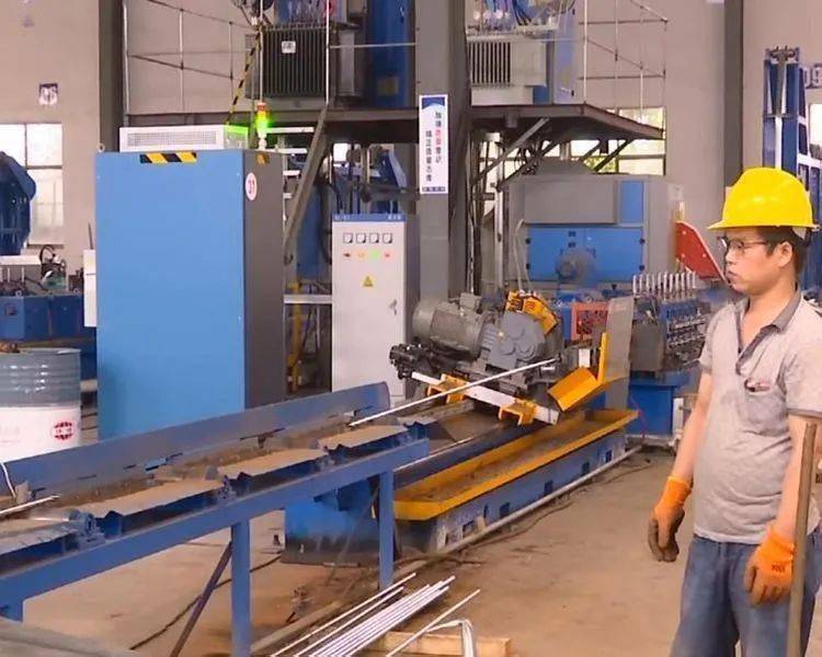 谷阳镇gdp_楠木渡镇谷阳小学图片