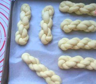 食用油油温多少度 264baccaa6ae489181ddf3ea9fea93f1.jpeg