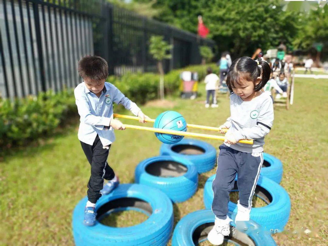 阳光运动快乐循环圣融生态幼儿园户外体能活动