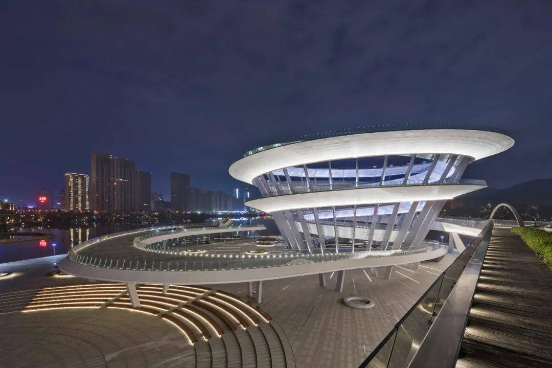 【悬赏建模·第49期】梅溪湖双螺旋观景台sketchup怎样建模?