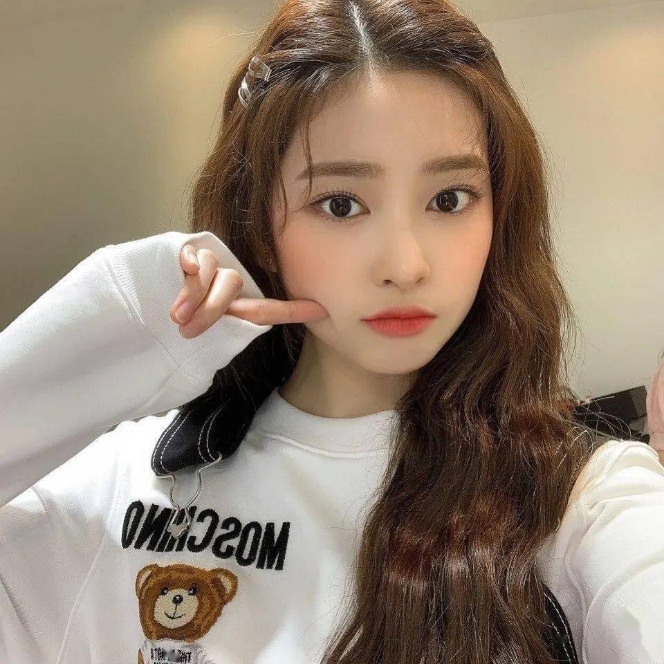 肤色|年末最显白的发色都在这了