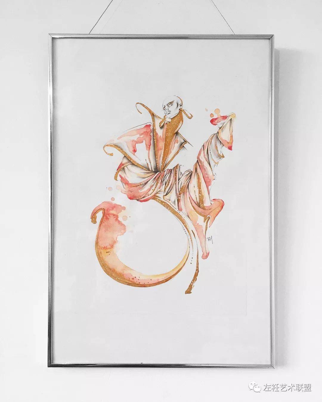 时尚|时装画上的褶皱不知怎么画？向这位时尚插画界的＂三宅一生＂学习一下！