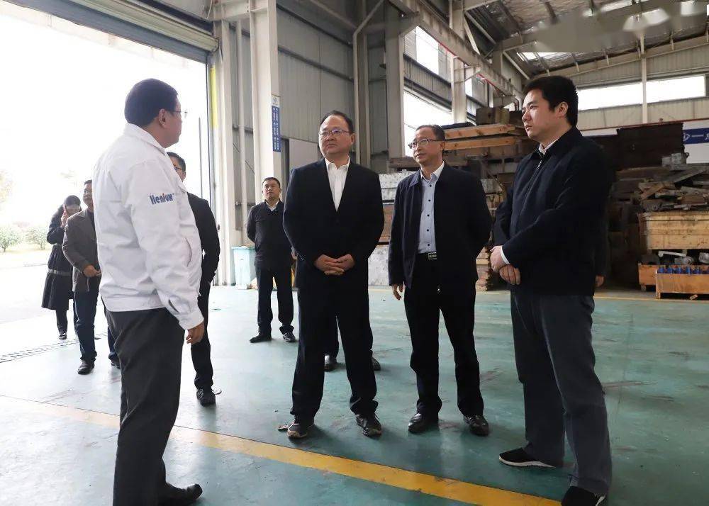 黔东南州委常委,常务副州长周舟到丹寨县调研