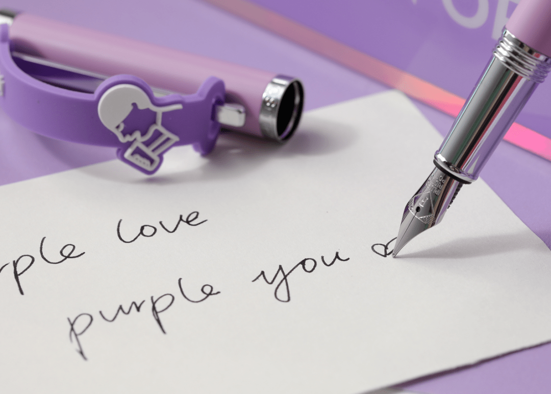 阿喜|喜茶做了支钢笔，晨光文具都服气！