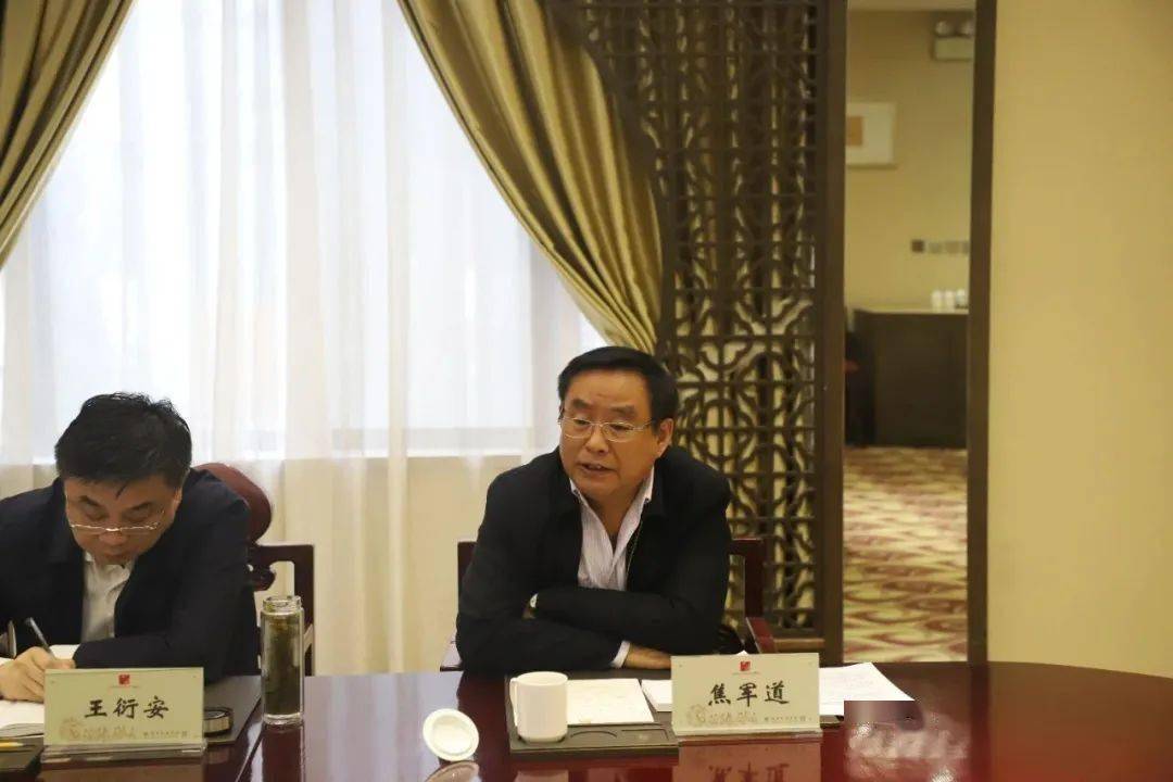 济宁总支主委徐莉,农工党济宁总支主委张璇,市工商联二级调研员焦军