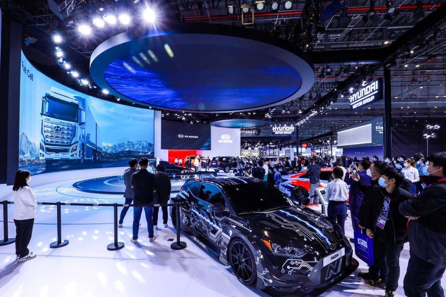 无锡国际电动车展开幕 雅迪玩转原创风-车展新闻-车展日