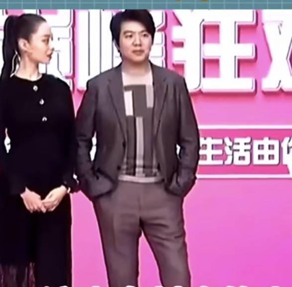 走过|怀孕6个月的吉娜从我身边走过，这身材真的惊了！