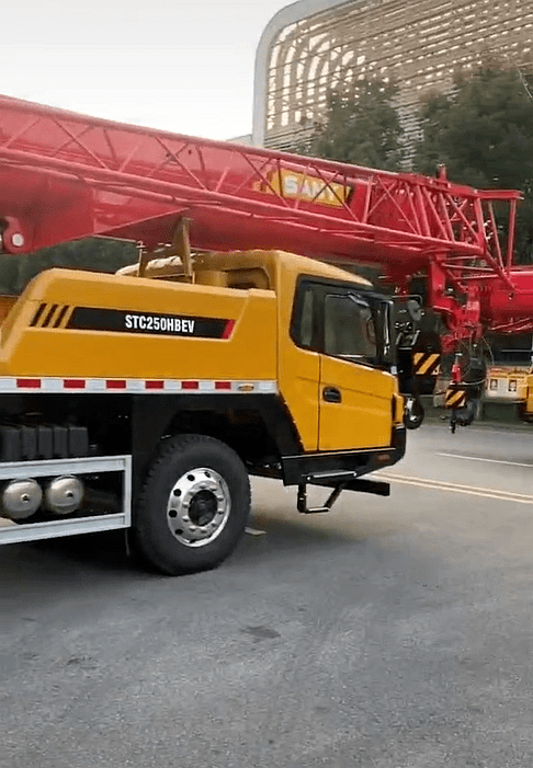 全球第二辆25吨电动吊车!三一stc250hbev曝光!
