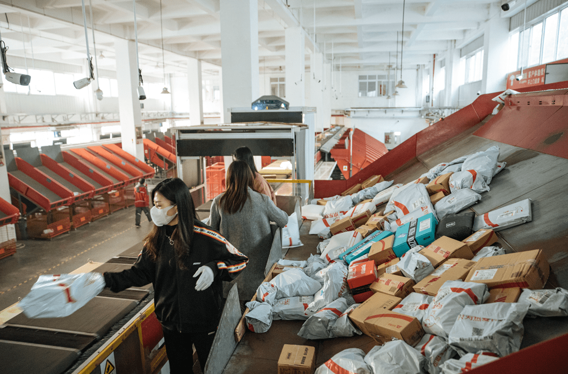 智配|带你直击11.11京东物流现场图