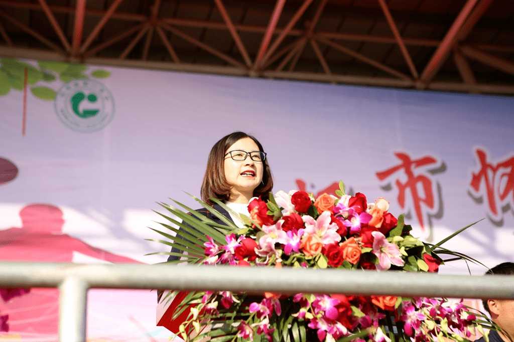 致词 仁怀市街道办事处党工委委员,武装部长,办事处副主任卢准