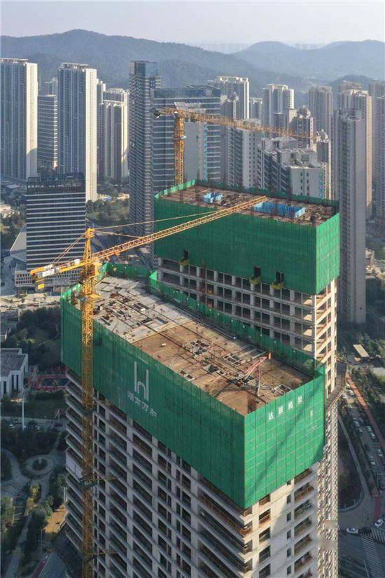 女子每月还3万房贷,楼盘却停工了!长沙一在建小区因资金问题面临烂尾_福晟