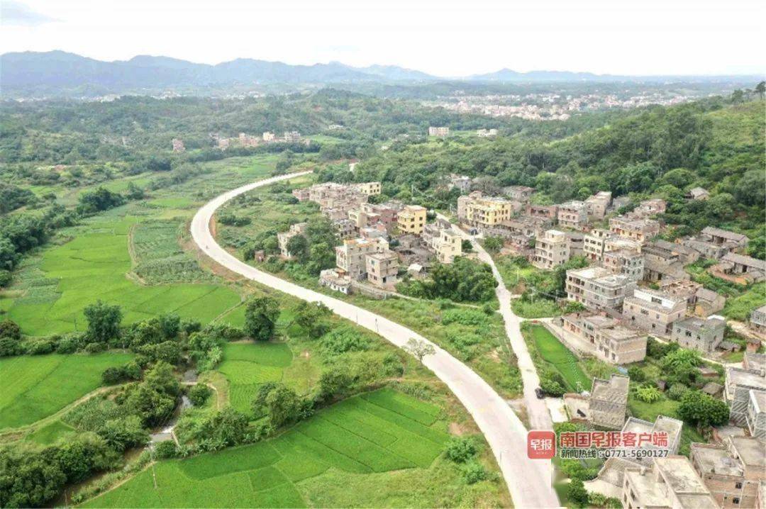 11月10日,记者从广西翔路建设有限责任公司了解到,s310平南泗灵至兴业