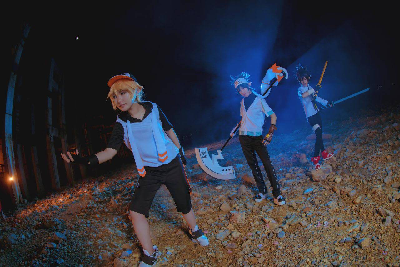 aotu凹凸世界金cosplay