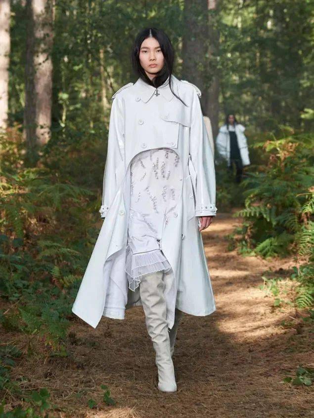 burberry 的自然颂歌!burberry 博柏利 2021 春夏时装秀!
