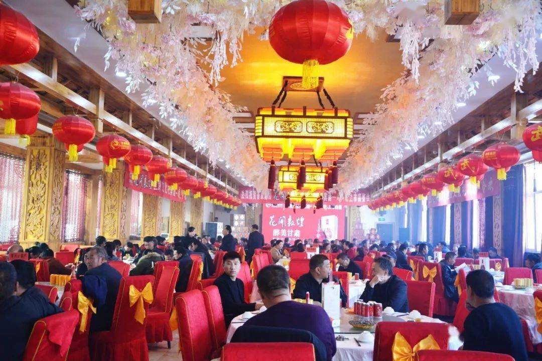 花轿喜事短剧免费观看，传统与现代的完美结合，花轿喜事，传统与现代的完美融合