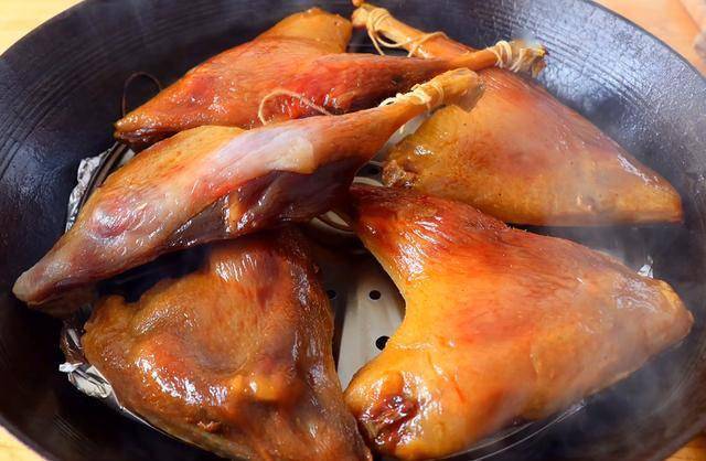 风干鸭腿怎么吃