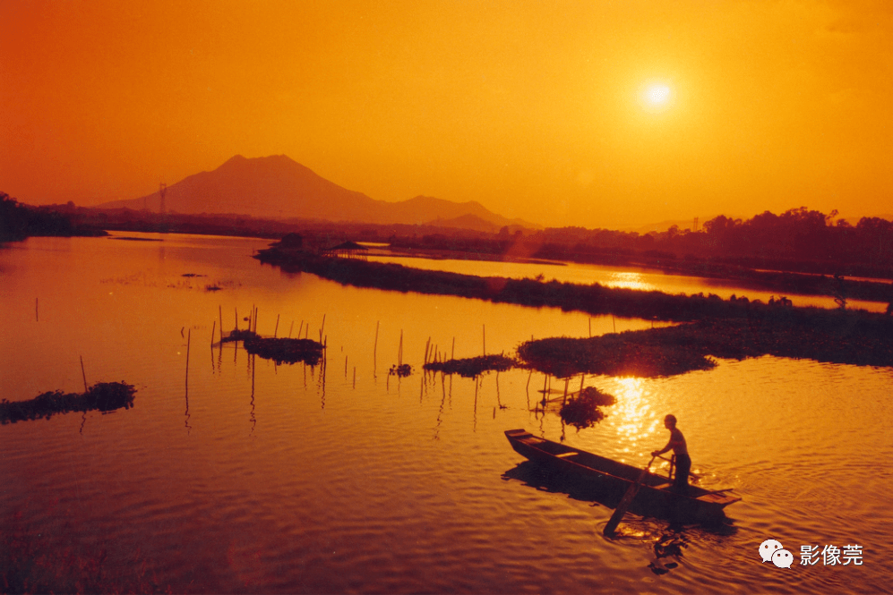 【泛亚电竞官网】
寻人!2001年到场过这个开镜仪式的影友荟萃啦(图5) 【泛亚电竞官网】
寻人!2001年到场过这个开镜仪式的影友荟萃啦(图5)