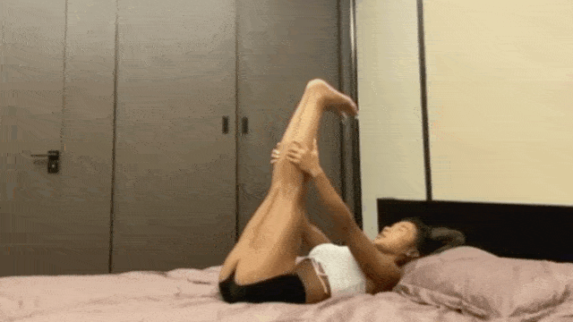 8d201324fb1d449baac3a0bf83e27f33.gif